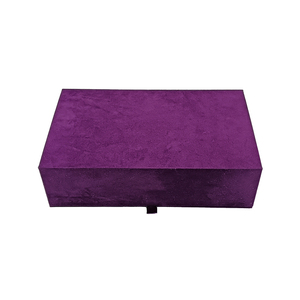 Empaque de Regalo de Cartón con Cierre Magnético y Forro de Espuma para Cosméticos de Lujo, con Logotipo Personalizado Reciclable, Grabado en Relieve y Laminado Mate para Crema para Ojos - Product Image 5