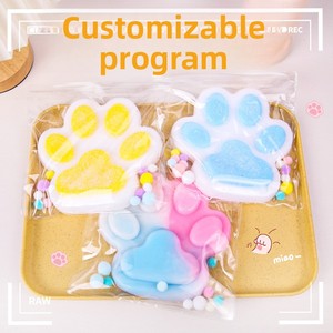 Jouet sensoriel anti-stress géant en caoutchouc en forme de patte de chat, unique, moelleux et mignon, très populaire - Product Image 2