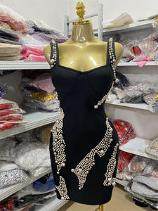 Robe courte noire sexy sans bretelles à perles à la main, tendance 2026, best-seller, perles de diamant, extensible, mini robe bandage - Product Image 6