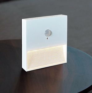 <span class=keywords><strong>2025</strong></span> Sản phẩm mới thông minh thông minh không dây USB C từ cơ thể con người dẫn bước đèn với phát hiện chuyển động cảm biến đèn - Product Image 1