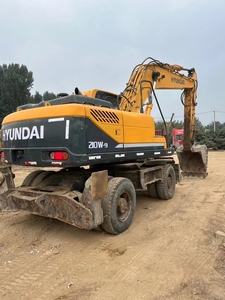 Excavadora Hidráulica y de Ruedas de Alta Calidad HYUNDAI 210W-9 Usada con Bajo Kilometraje - Product Image 3