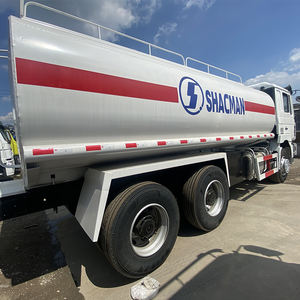 Camion-citerne à carburant Shacman F3000 6*4 20000L-25000L <span class=keywords><strong>d</strong></span>'occasion, petite <span class=keywords><strong>station</strong></span>-service à vendre - Product Image 3