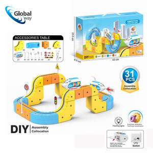 ชุดรถไฟแมกเลฟ 31 ชิ้น บล็อกต่อ DIY พร้อมไฟ LED กระพริบ รถรางแม่เหล็ก ของเล่นสำหรับเด็กผู้ชาย อายุ 3-6 ปี ไอเดียของขวัญ - Product Image 1