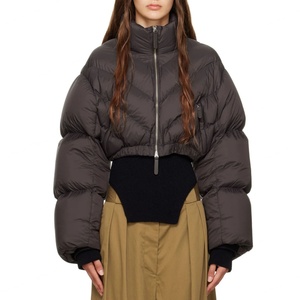 Chaqueta Acolchada de Nylon Tafetán con Relleno de Plumón Marrón para Mujer - Product Image 1