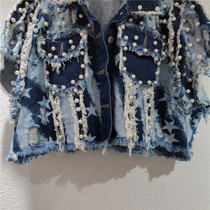 Nietenverzierte Denim-Jacke für Damen Locker Geschnittener Kurzmantel Hochwertige Jeans-Jacke - Product Image 5