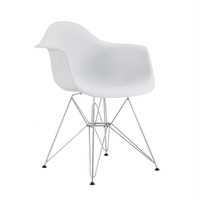 Fauteuils de salle à manger modernes en plastique avec base en fil chromé, vente chaude pour la salle à manger et l'usage commercial