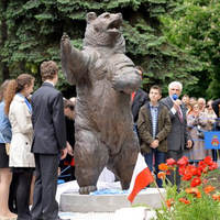 Jardin extérieur décoré taille réelle mignon bronze mère ours et petite statue à vendre
