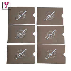 2025 más <span class=keywords><strong>barato</strong></span> MUYANG Milk Tea Color Mailer bolsas de plástico juegos con tarjeta de pelo papel tisú bolsas de embalaje personalizadas - Product Image 3