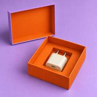Boîte d'emballage en papier rigide de style minimaliste écologique, couvercles supérieur et inférieur personnalisés, pour boîtes cadeaux