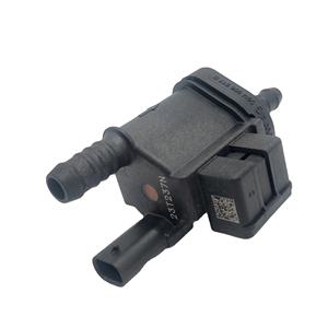 EA888 GEN <span class=keywords><strong>3</strong></span> tabung uap asli katup pembersih katup pernapasan Solenoid Solenoid untuk Audi A3 Q2 TT VW CC VW Golf Passat - Product Image 1