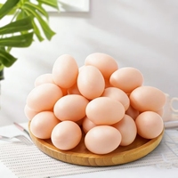 Nouveaux Œufs de Poule Réalistes en Plastique Jaune, Œufs factices pour Volailles, Utilisation Agricole, 5*3.7cm, 100 Pièces, Faciles à Assembler, Nettoyage Facile, pour la Ponte