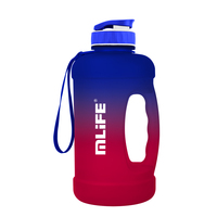 Produit très vendu Bouteille d'eau de 73 oz avec couvercle rabattable Bouteille d'eau de sport pour la salle de sport Bouteille d'eau de sport motivante