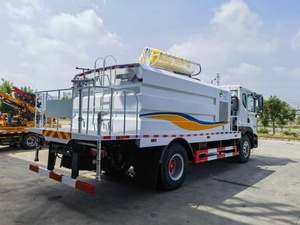 Nuevo camión Dongfeng de 10 toneladas para limpieza de paneles solares, camión de riego ferroviario, camión de pulverización para el embellecimiento de carreteras, precio. - Product Image 6