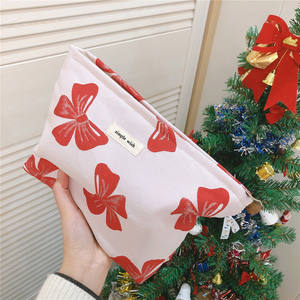 Sac cosmétique en polyester à grande capacité, portable, à rayures bleues et blanches, à carreaux, avec broderie de nœud, cadeaux promotionnels <span class=keywords><strong>MOJO</strong></span> - Product Image 2