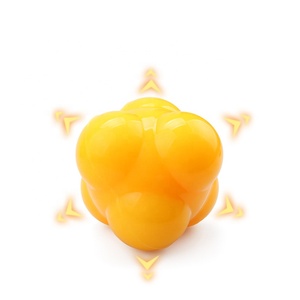 Ballon de réflexe hexagonal en silicone de 6 cm pour entraînement sportif, super rapide, coloré, pour la vitesse de réaction et l'agilité, vente en gros - Product Image 3