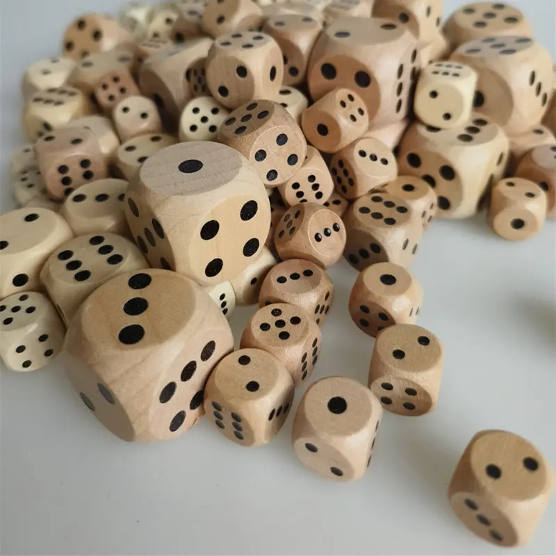 Wooden dice home game playing dice simple design round corner dice
