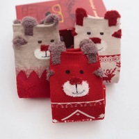 Chaussettes d'hiver chaudes en coton à motif festif amusant, avec boîte cadeau en carton recyclé personnalisée avec laminage mat gaufré et revêtement UV OEM