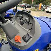 Lovol Traktor tracteur chargeur 4x4 pas cher/mini tracteur mini motoculteur 4wd tracteur sur roues pour l'agriculture