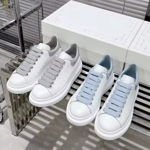 Chaussures de créateur en cuir véritable de haute qualité, à enfiler, pour hommes et femmes, avec logo personnalisé, mode luxueuse, chaussures de sport décontractées - Product Image 6