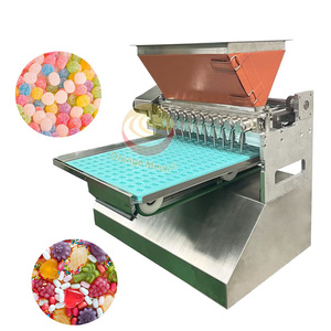 Máquina comercial manual de producción de dulces: depositadora de gomitas, piruletas y caramelos de toffee suave y gomosos para mesa. - Product Image 2