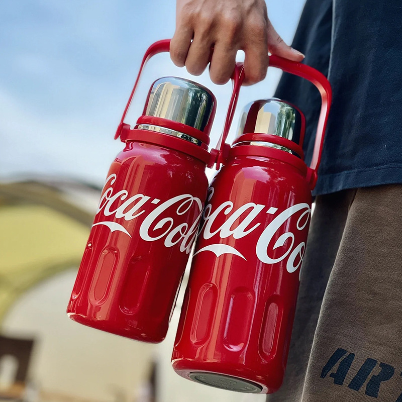 Wholesale Thickened Food Grade Stainless Steel Thermos Cup High Value Sports Water Bottle Cup Coca Thermos Pot