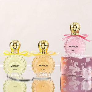 MONKAT Eau de <span class=keywords><strong>Parfum</strong></span> Originale du Moyen-Orient, <span class=keywords><strong>Parfum</strong></span> Floral, Vaporisateur pour le Corps 50ml, Moderne et Tendance pour Hommes et Femmes - Product Image 1