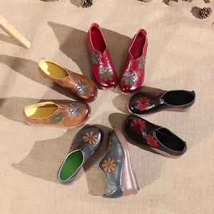 Zapatos <span class=keywords><strong>de</strong></span> cuña casuales para mujer, zapatos Oxford <span class=keywords><strong>de</strong></span> estilo étnico con estampado floral, zapatos <span class=keywords><strong>de</strong></span> charol <span class=keywords><strong>de</strong></span> cuero genuino para señoras mayores, sandalias sin cordones. - Product Image 3