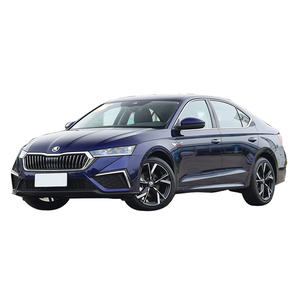 Coche de China <span class=keywords><strong>Skoda</strong></span> <span class=keywords><strong>Octavia</strong></span> PRO 2024 1.5L precios bajo barato 1.5L 0km 2WD <span class=keywords><strong>gasolina</strong></span> coche usado nuevo coche sedán Auto automóvil para la venta - Product Image 1