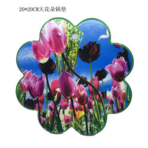 Posavasos de Cerámica con Forma de Flor de 20x20cm, Aislante del Calor para Uso en la Cocina - Product Image 1