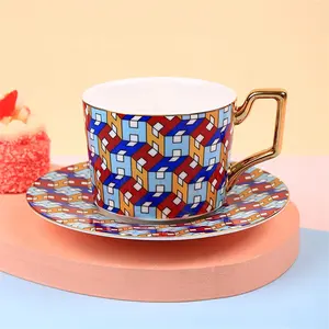 Tasse à café et soucoupe de luxe britannique, ensemble de tasses à thé personnalisées de l'après-midi 250ml, vaisselle de fête élégante pour la maison, nouvelle collection