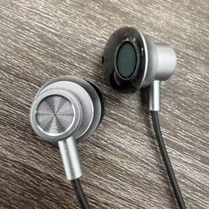 Auriculares Acústicos Tipo M para Auriculares <span class=keywords><strong>KDM</strong></span> M8 Tipo C con Micrófono, Auriculares con Cable Negros, Auriculares de Música, Venta al por Mayor de Fábrica - Product Image 2