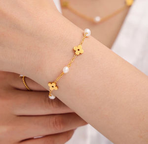 Collar de cadena de flores de perlas de agua dulce, pulsera de trébol de cuatro hojas, acero inoxidable 316L, conjunto de joyas de oro auténtico de 18 quilates - Product Image 5