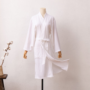 Albornoz <span class=keywords><strong>Kimono</strong></span> de Lino Europeo <span class=keywords><strong>con</strong></span> Logotipo Personalizado al por Mayor para Mujer, Cuello en V, Mangas Largas, Transpirable, de Secado Rápido, para Spa, Sauna y Hotel - Product Image 2