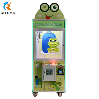 Mini machine à griffes Riteng Lucky Game avec lecteur de carte de crédit Machine à griffes de grue cubique japonaise personnalisée à vendre à Dubaï