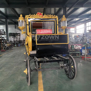 Élégante voiturette électrique royale à carrosserie fermée, véhicule rétro à quatre roues, idéale pour les projets de tourisme historique en ville - Product Image 2