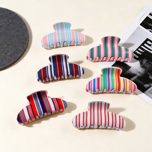 Pinza de Pelo con Diseño de Tiburón a Rayas Coloridas, Accesorio para Peinados, Hecha a Mano, para Mujer, Nueva Llegada 2026 - Product Image 3