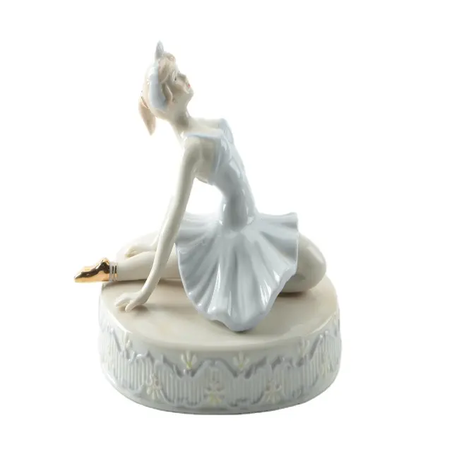 Estatueta do balé da moda, dança de porcelana