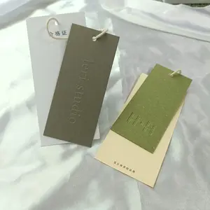 Etiqueta colgante de papel esmerilado para ropa de China, etiqueta con relieve/grabado, precio