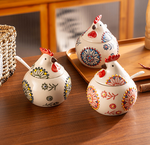 Barattolo per Spezie a Forma di Pulcino Carino e Semplice, Contenitore in Ceramica Dipinto a Mano con Coperchio e Cucchiaio - Product Image 3