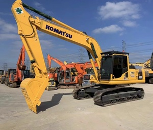Excavadora Komatsu PC220 de 22 Toneladas con Cucharón de 1.2m³ - Equipo de Construcción Usado - Product Image 5