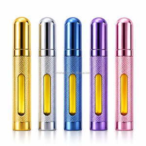 Vente en gros <span class=keywords><strong>de</strong></span> spray <span class=keywords><strong>de</strong></span> défense personnelle en forme <span class=keywords><strong>de</strong></span> rouge à lèvres, spray <span class=keywords><strong>de</strong></span> défense, rouge à lèvres, flacon <span class=keywords><strong>de</strong></span> parfum, produits <span class=keywords><strong>de</strong></span> défense personnelle pour femmes - Product Image 5