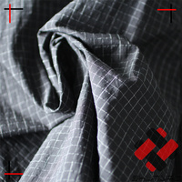 Tissu Ripstop en Nylon et Polyester de Haute Qualité, Motif Grille Météore, Tissé Rigide et Tendance, Idéal pour Vestes et Chemises de Marques Haut de Gamme