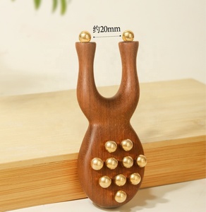 Handgehaltener Holz-Messing-Frosch-Massagegerät für Kopfhaut Kabelloses Gesichts-Faszien-Lifting und Nasenbrücken-Lifting Augen-Schönheitswerkzeug - Product Image 1