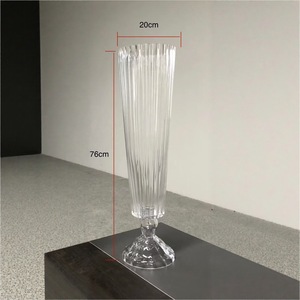 Jarrón Cilíndrico de Vidrio Transparente Moderno con Diseño de Bola para Decoración de Mesa y Eventos - Product Image 4