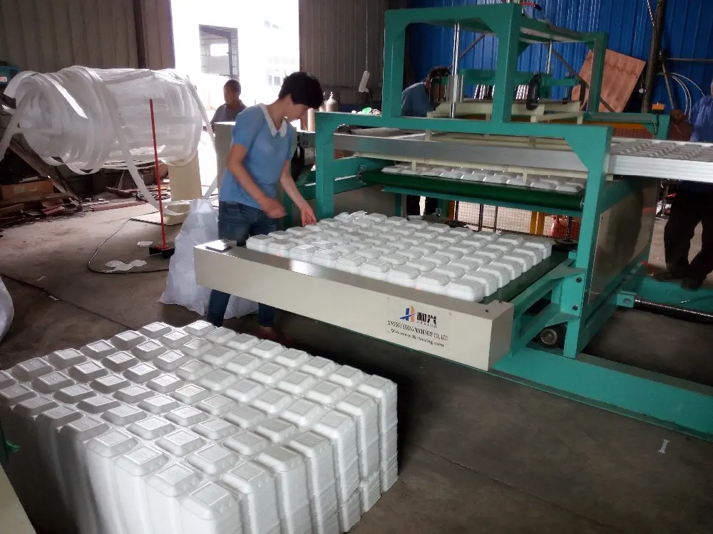 Polystyrene khay tự động nhựa tấm thực phẩm chân không hình thành hộp máy làm