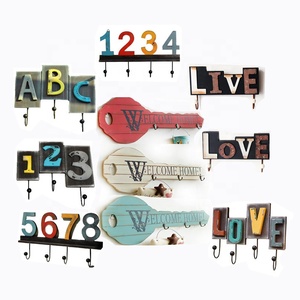 Decoración rústica para el hogar, organizador <span class=keywords><strong>de</strong></span> forma personalizada montado en la pared, abrigo <span class=keywords><strong>de</strong></span> <span class=keywords><strong>madera</strong></span>, soporte para llaves, ganchos, estante colgante con 4 llaves para entrada - Product Image 1