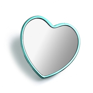 Wholesale Heart Shape Green Engraved Laser Metal Pocket <b>Compact</b> Makeup Handbag <b>Mirrors</b> - Product Image 5