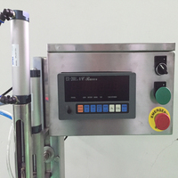 Machine de remplissage semi-automatique à tête unique avec pesage sous le niveau de liquide, pour l'industrie alimentaire, chimique et de produits de consommation quotidienne, avec délai de livraison stable