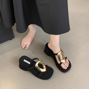 Sandales compensées tendance noires pour femme, 7 cm, à semelle épaisse, pour l'été et l'extérieur, en PU respirant et léger, avec semelle extérieure en caoutchouc - Product Image 4