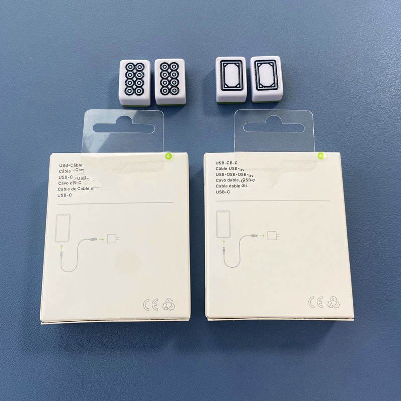 Câble USB blanc pour iPhone